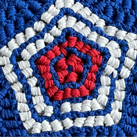 New Crochet Patriotic Star & Square Ruffle Doilies (Set of 2) - Picture 12 of 14